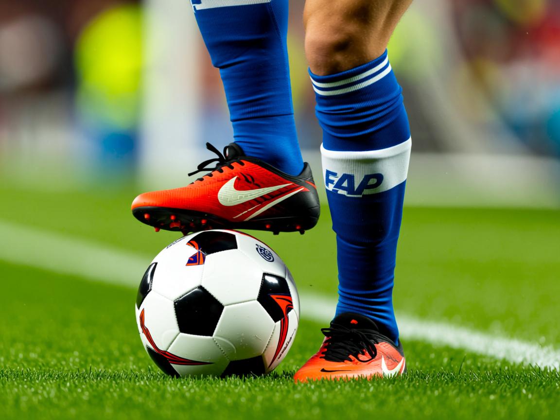 爱游戏体育娱乐-基层足球发展受限的关键障碍,关于开展全国足球发展重点城市建设工作的指导意见 第2张